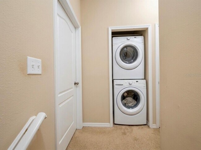 Building Photo - 9120 Moonlit Meadows Loop