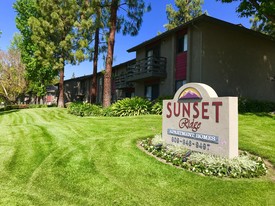 Green Space - Sunset Ridge Apartments