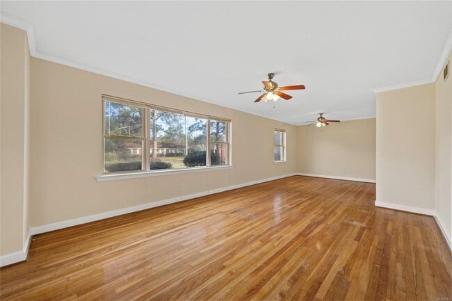 Building Photo - Charming 3 Bed/2 Bath Home in Montgomery - $1650/mo