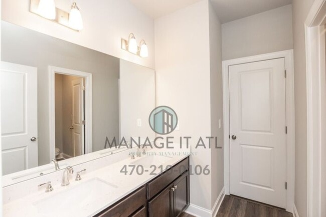 Building Photo - Brand New 4 Bedroom House in Suwanee close to HWY 85