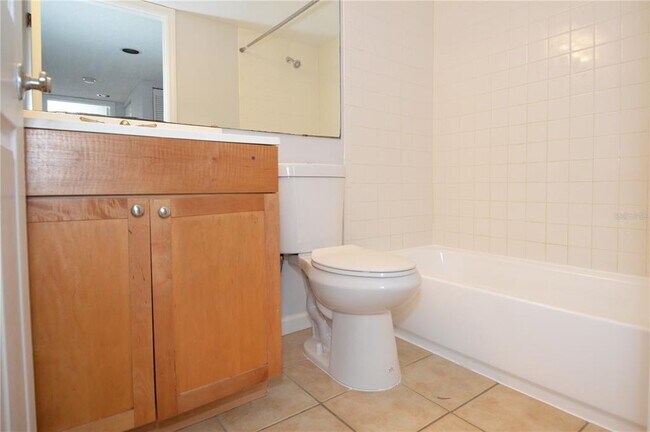 Building Photo - 2500 Winding Creek Blvd