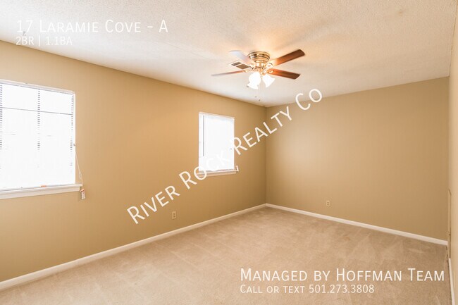 Building Photo - 17 Laramie Cove