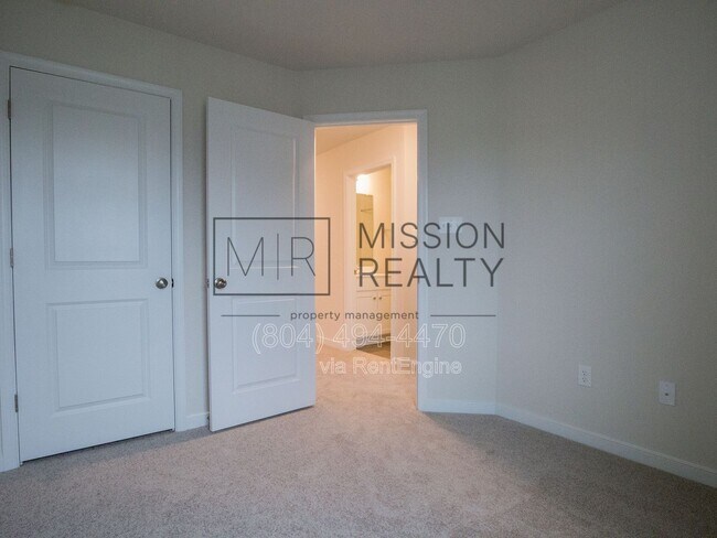 Building Photo - 4184 Pk Trl Dr
