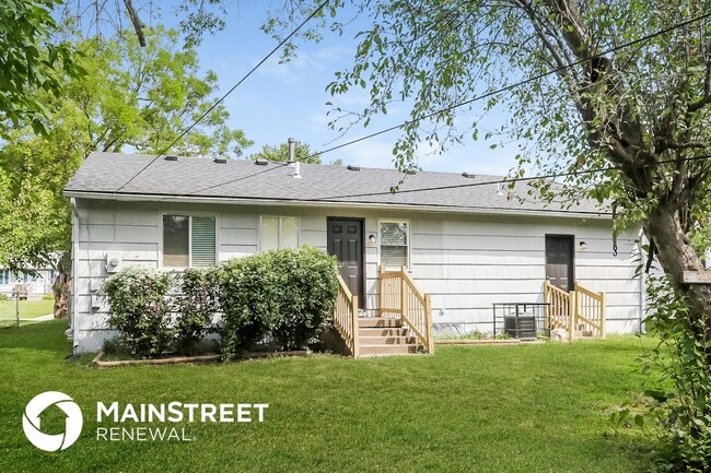 Building Photo - 13001 E 51st Terrace