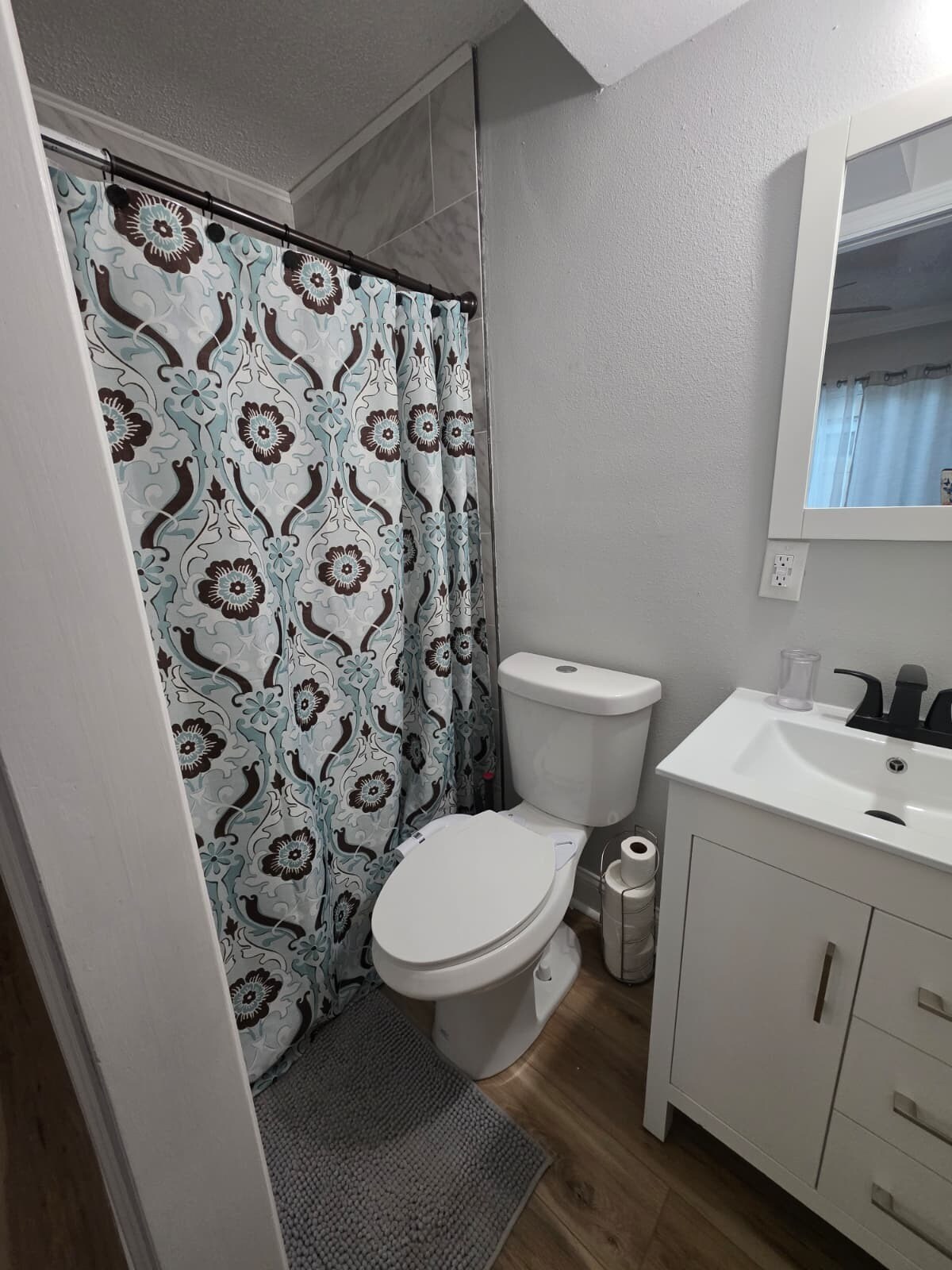 Building Photo - 2430 Canopy Dr