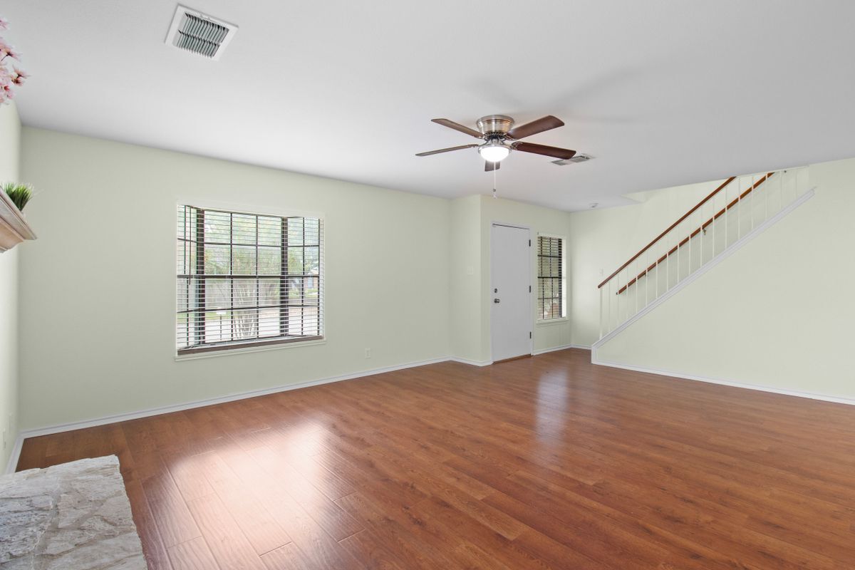 Building Photo - 13638 Princes Knoll