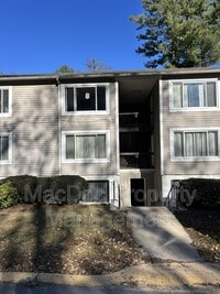 Building Photo - 111 Berry St