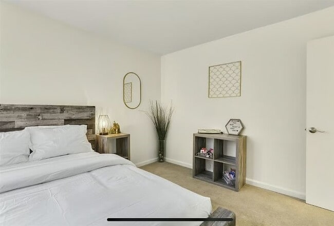 Building Photo - Sunrise Condo