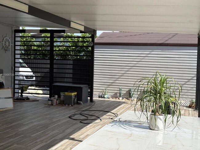 Building Photo - 13847 Jackson St