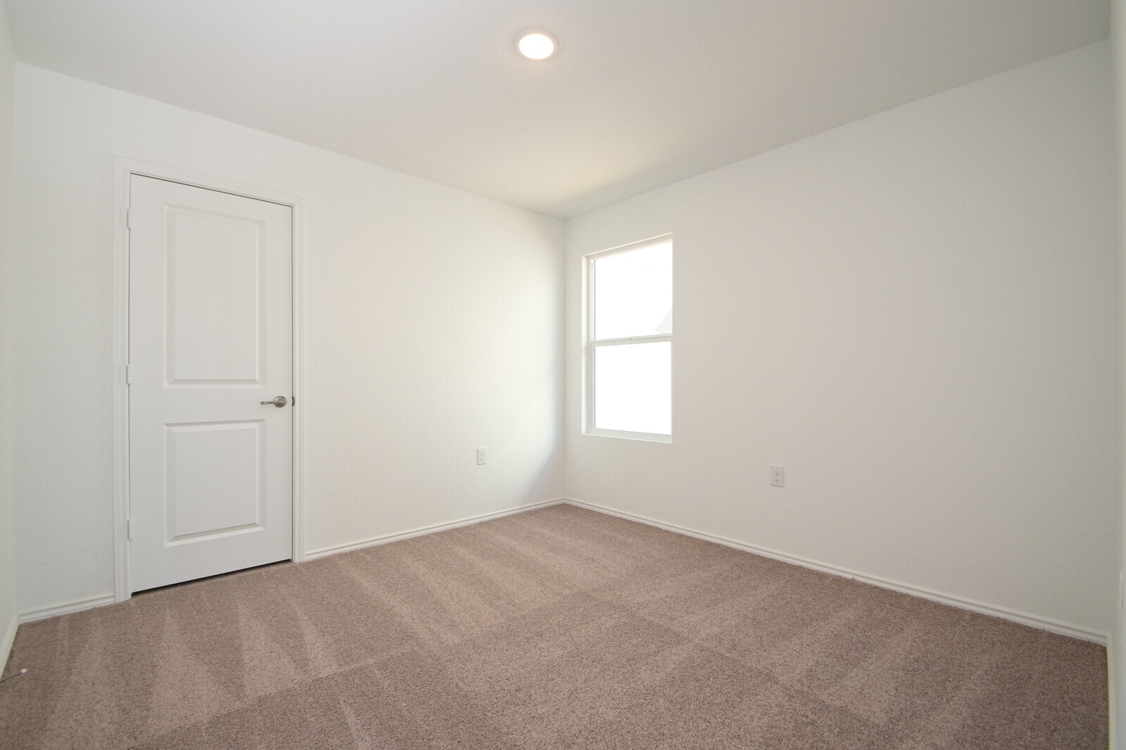 Building Photo - 3919 Poteet Pl