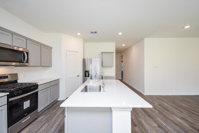 Building Photo - 24555 Eternal Pne Ln