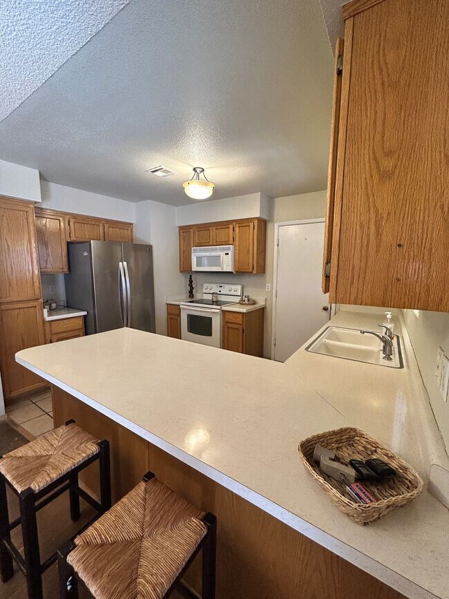 Building Photo - 2783 W 29th Ln