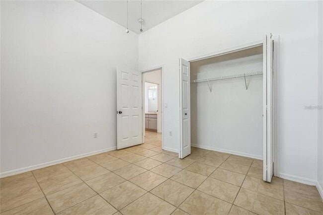 Building Photo - 520 Hollinghead Loop