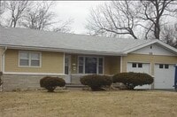 Building Photo - 551 S Belcrest Ave