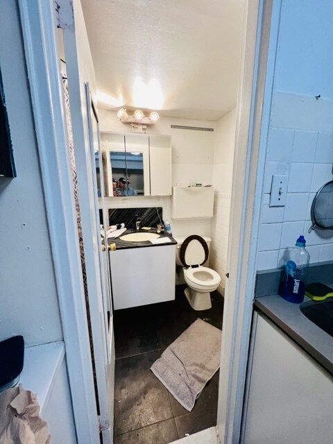 Building Photo - 3441 24th St