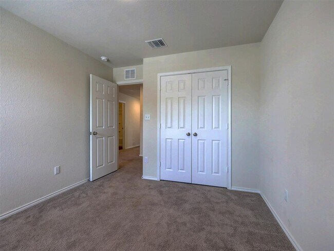 Building Photo - 116 Prairie Falcon Wy