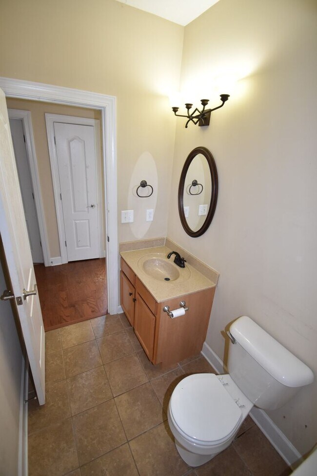 Building Photo - 3 Bedroom Pet Friendly Home For Rent Near ...