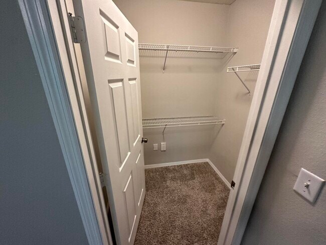 Building Photo - 6530 Emerald Dunes Dr