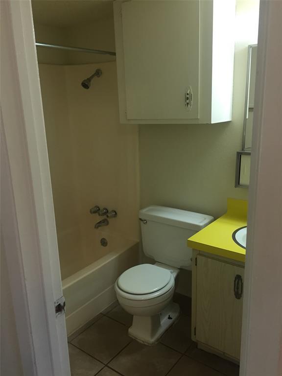 Building Photo - 630 Maiden Ln