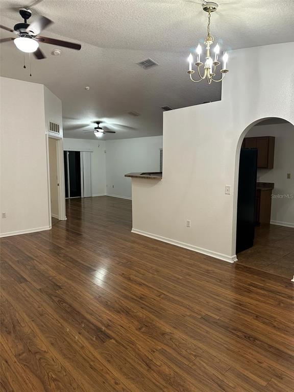 Building Photo - 1518 Sterns Dr