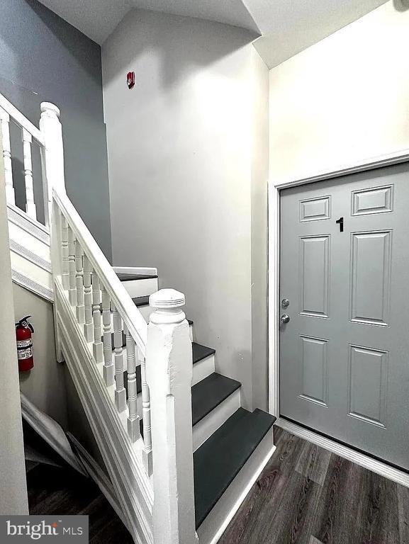 Building Photo - 1721 McCulloh St