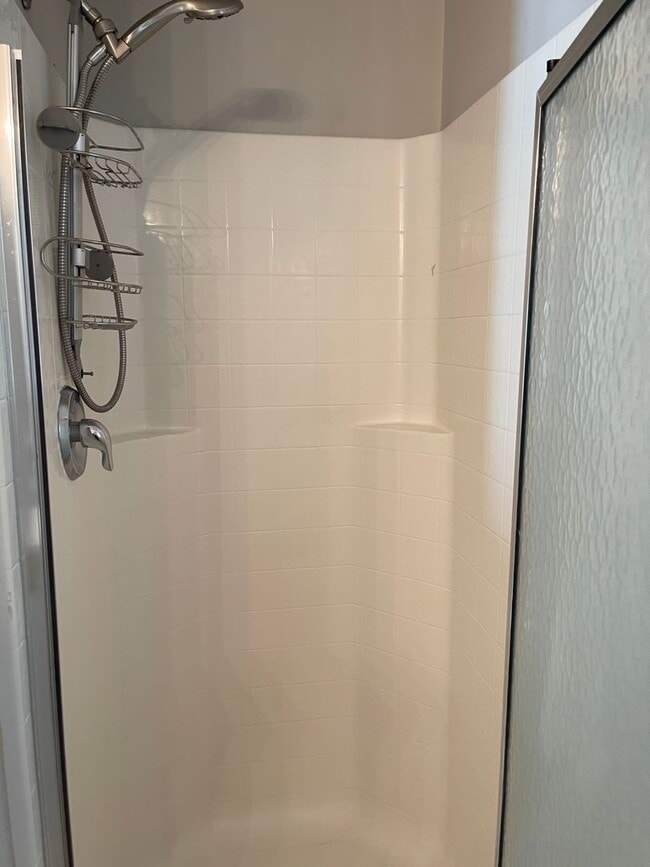 Building Photo - Discover Your Ideal Family Home in Pooler, Georgia!