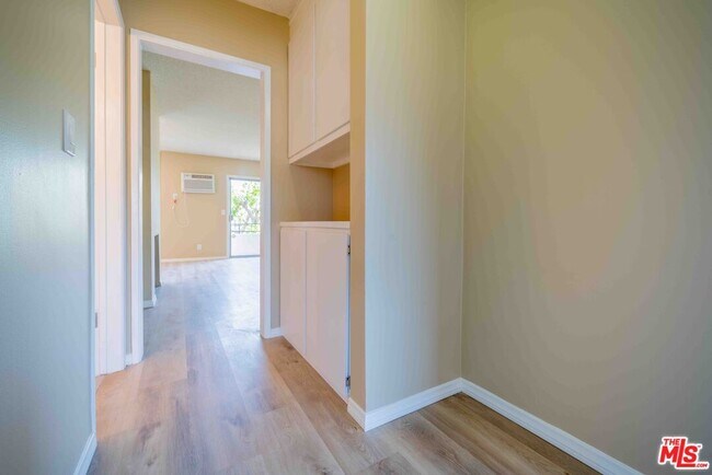 Building Photo - 11871 Idaho Ave