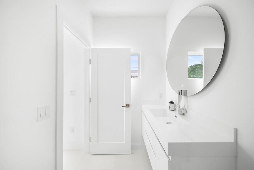 Building Photo - 387 82nd St