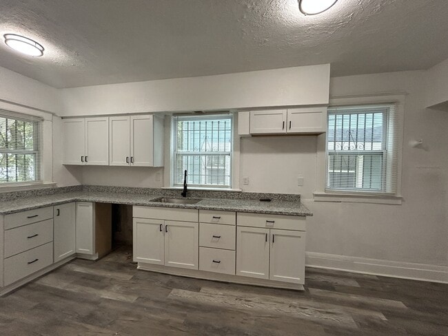 Building Photo - 4010 Bellefontaine Ave