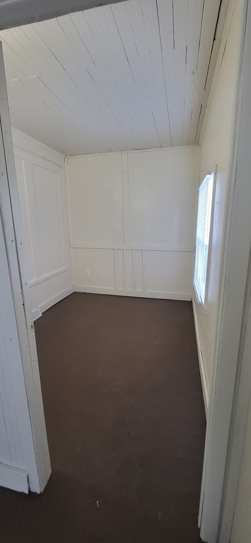 Building Photo - 3 bedroom 1 bath House for rent