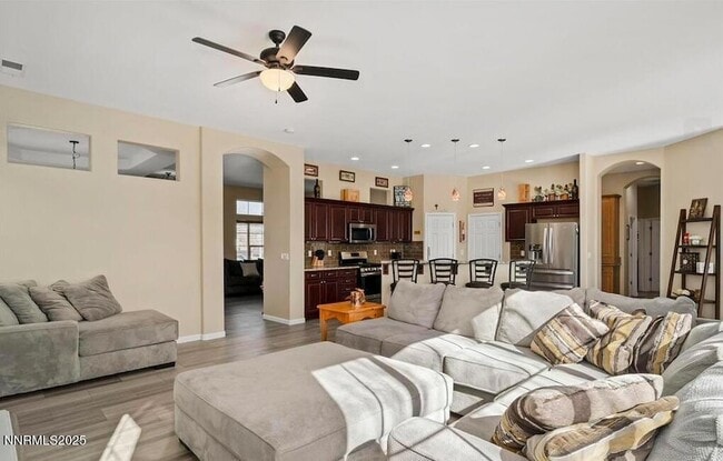 Building Photo - 7518 Ulysses Dr