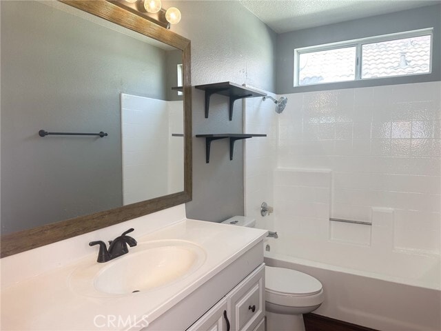 Building Photo - 2458 Highland Pines Rd