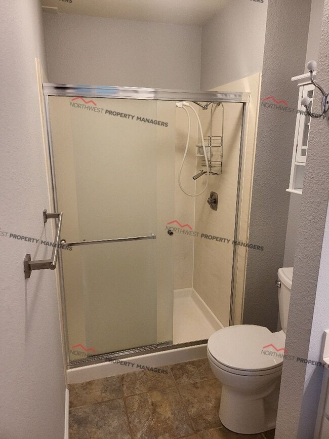 Building Photo - STATUS: *PENDING APPLICATION*  | R320 | $1895