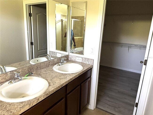 Building Photo - 2859 Running Brook Cir