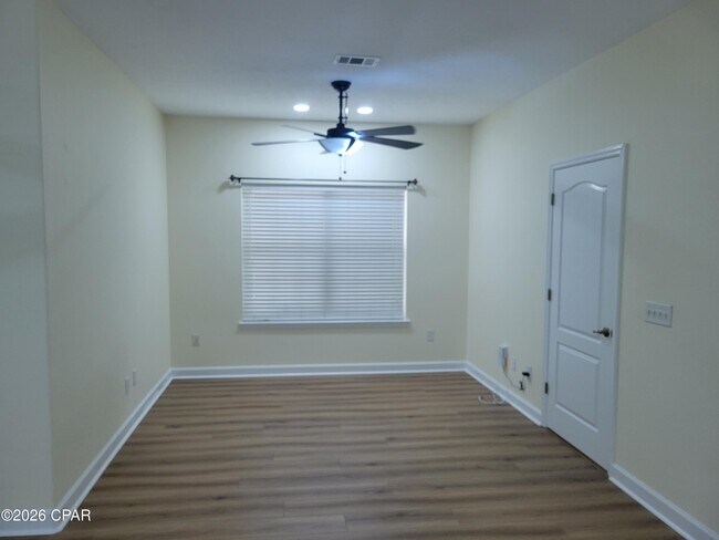 Building Photo - 107 Twilight Bay Dr