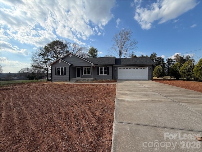 Building Photo - 1296 Micol Rd