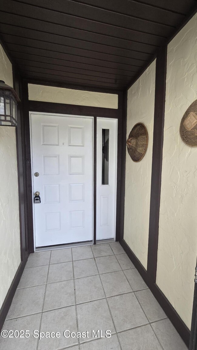Building Photo - 816 Greenwood Manor Cir