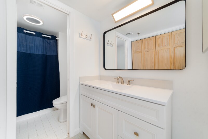 Building Photo - 896 N Federal Hwy