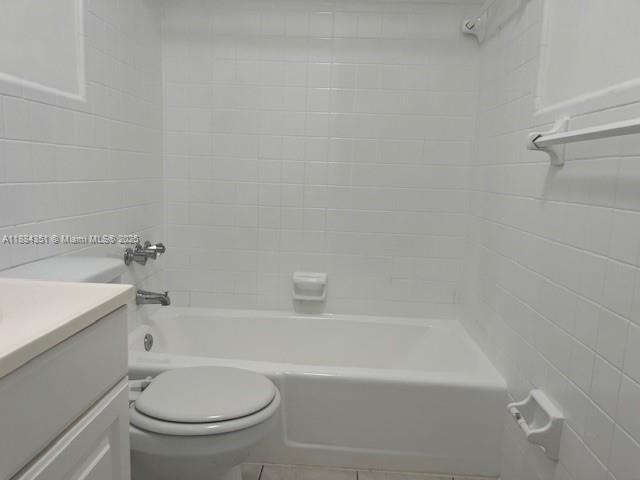 Building Photo - 5610 NE 18th Ave