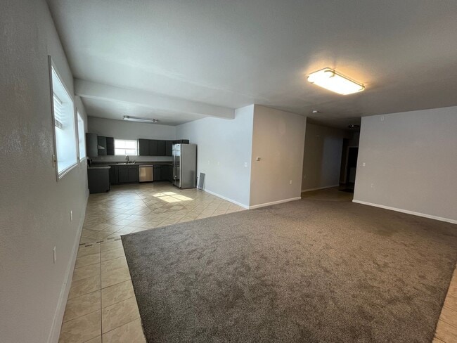 Building Photo - 407 Lathrop St