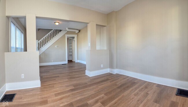 Building Photo - 1247 Wright St