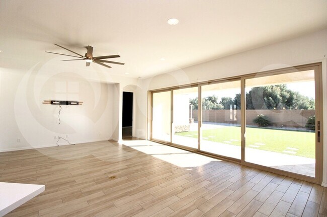 Building Photo - 22597 E Sentiero Ct