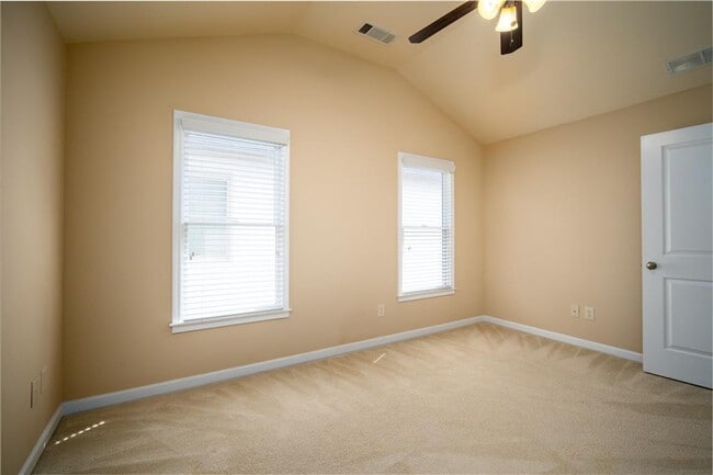 Building Photo - 5133 Micaela Way