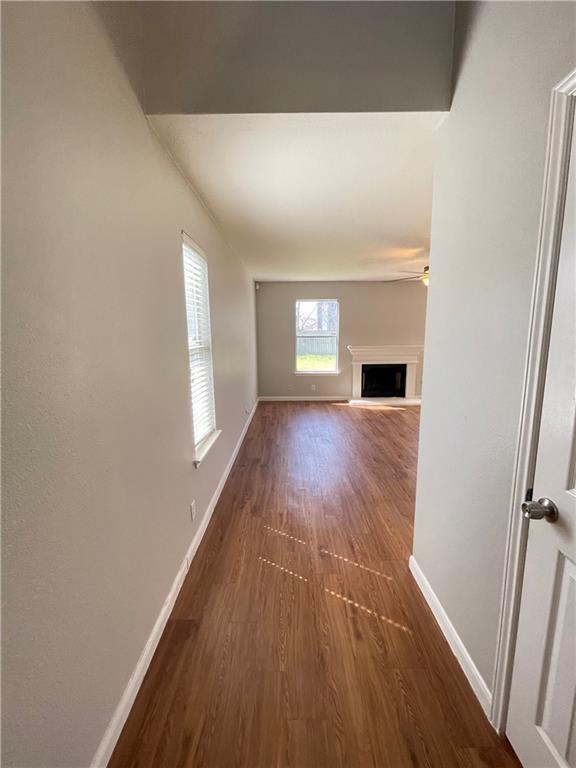 Building Photo - 110 Cotton Creek Way