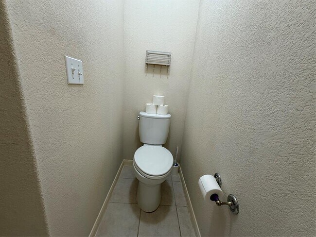 Building Photo - 645 Arrowood Pl