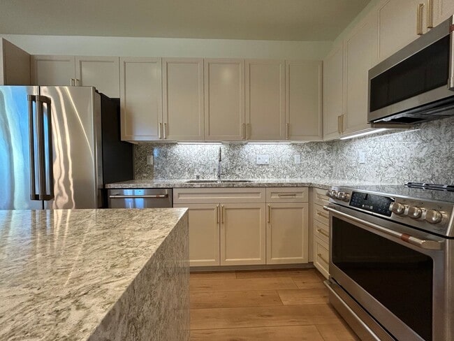Building Photo - Lafayette Penthouse Living – Two Exquisite...