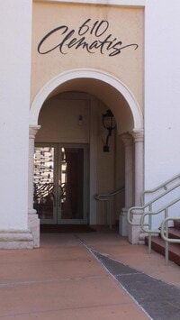 Building Photo - 610 Clematis St