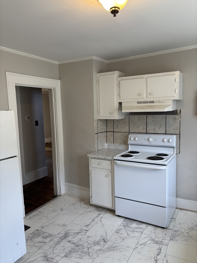 Building Photo - 2808 N Patterson Ave