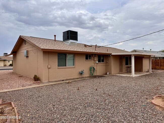 Building Photo - 10620 W Snead Dr