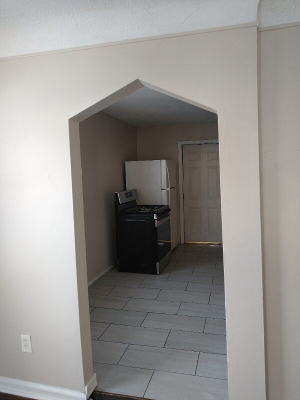 Building Photo - 13972 Marshall Ave